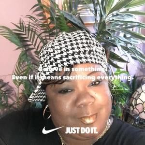 Meet your Posher, Stacey